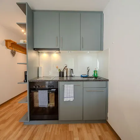 Alexandra 120 By Vacations, Renoviertes Mit Bergblick & Parking Im Zentrum Apartamento Arosa