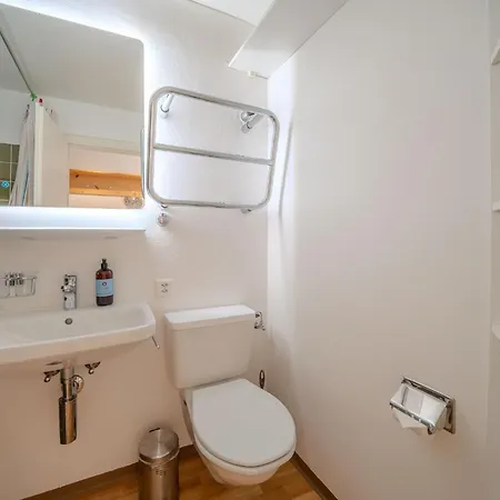 Alexandra 120 By Vacations, Renoviertes Mit Bergblick & Parking Im Zentrum Apartamento Arosa