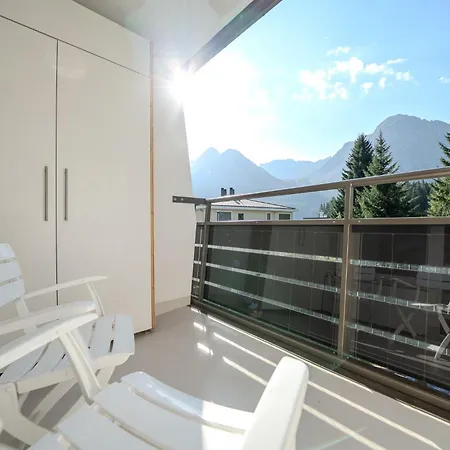 Apartamento Alexandra 120 By Vacations, Renoviertes Mit Bergblick & Parking Im Zentrum