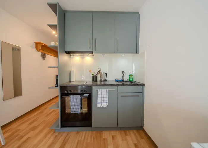 Alexandra 120 By Vacations, Renoviertes Mit Bergblick & Parking Im Zentrum 公寓 阿罗萨