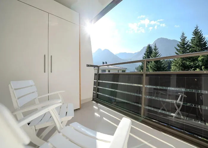 公寓 Alexandra 120 By Vacations, Renoviertes Mit Bergblick & Parking Im Zentrum