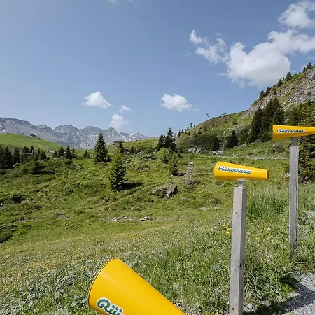 Alexandra 120 By Vacations, Renoviertes Mit Bergblick & Parking Im Zentrum
